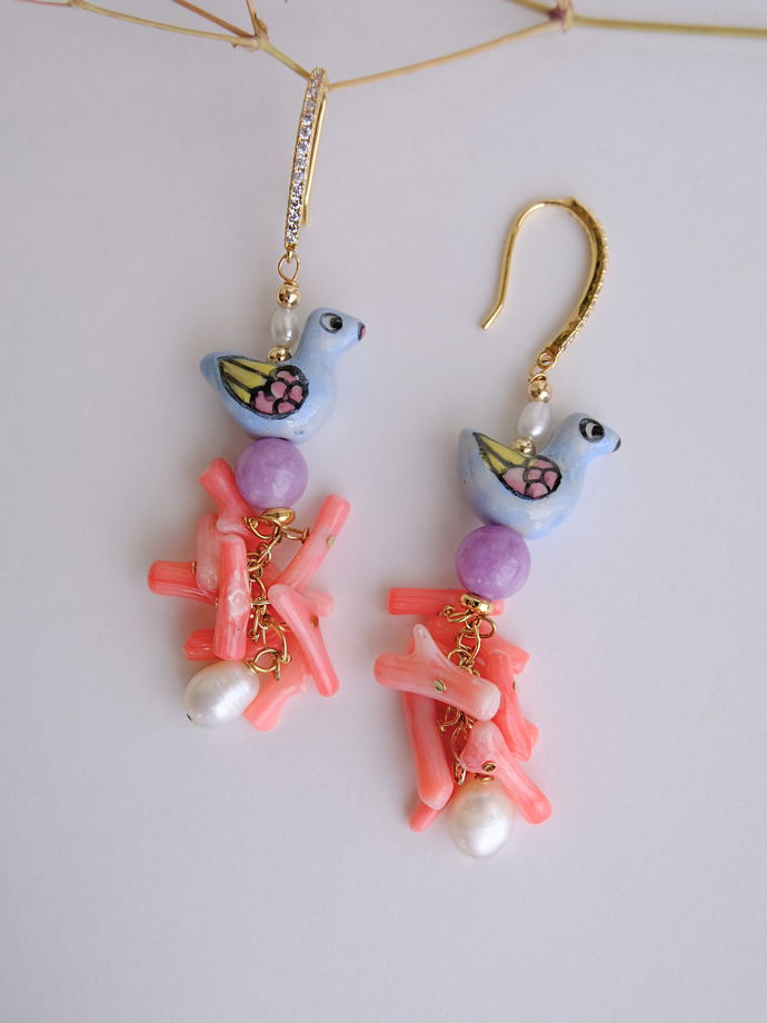Серьги из керамики и кораллов Голубая уточка