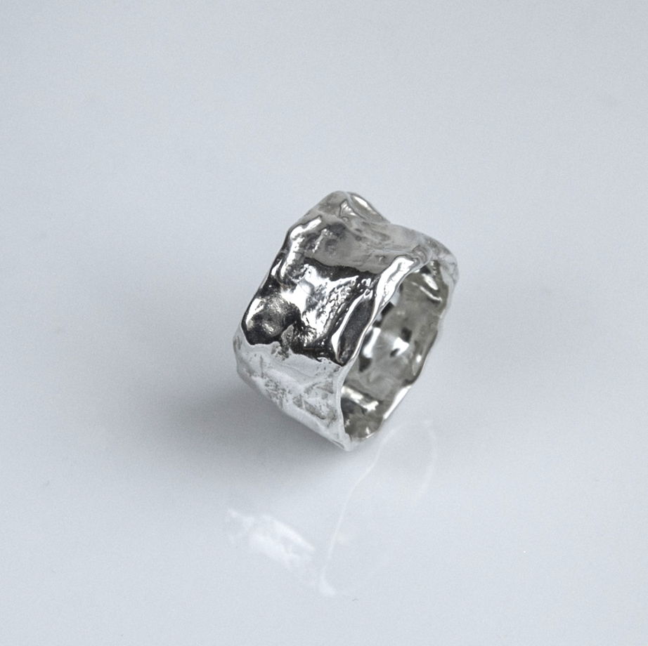 Серебряное кольцо Глина