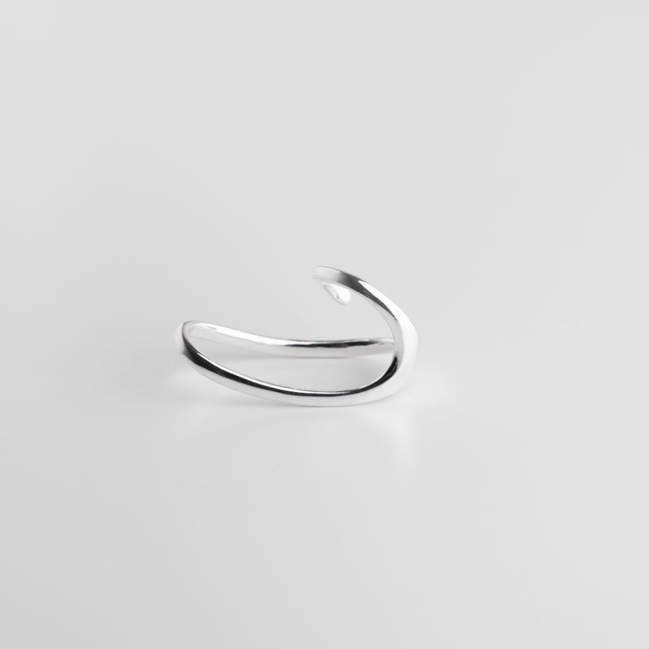 Серебряное кольцо на два пальца WAVE