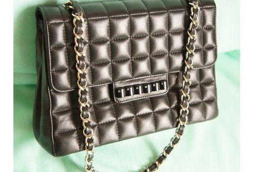 Сумка стеганая на цепочке Шанель Chanel винтаж натуральная кожа