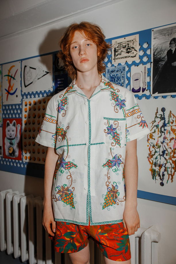 Рубашка с Листьями Винограда/Grape Leaves Short Sleeve Shirt