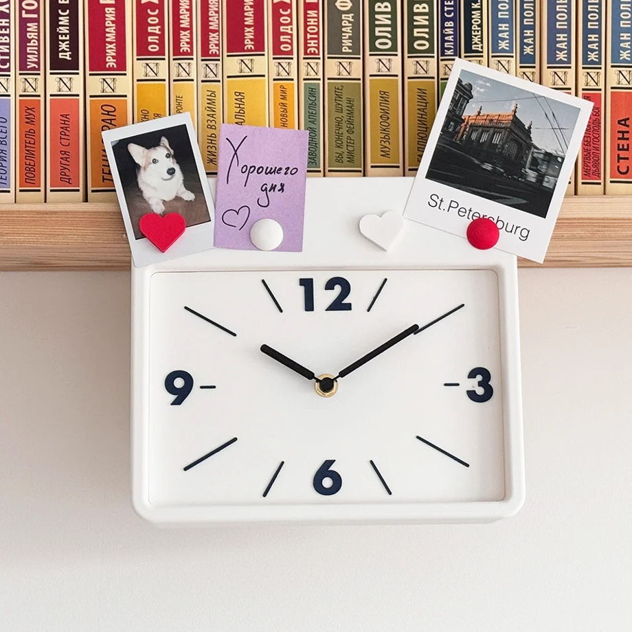 Подвесные часы на полку с магнитами, белые