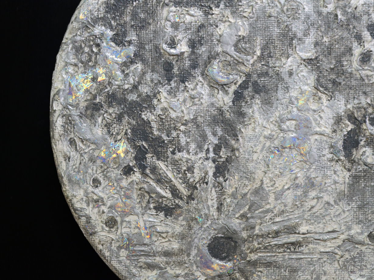 Картина Луна акрилом с голографической поталью