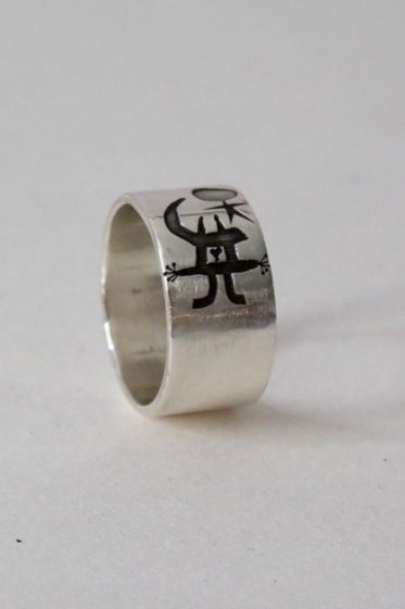 Серебряное кольцо с картинкой