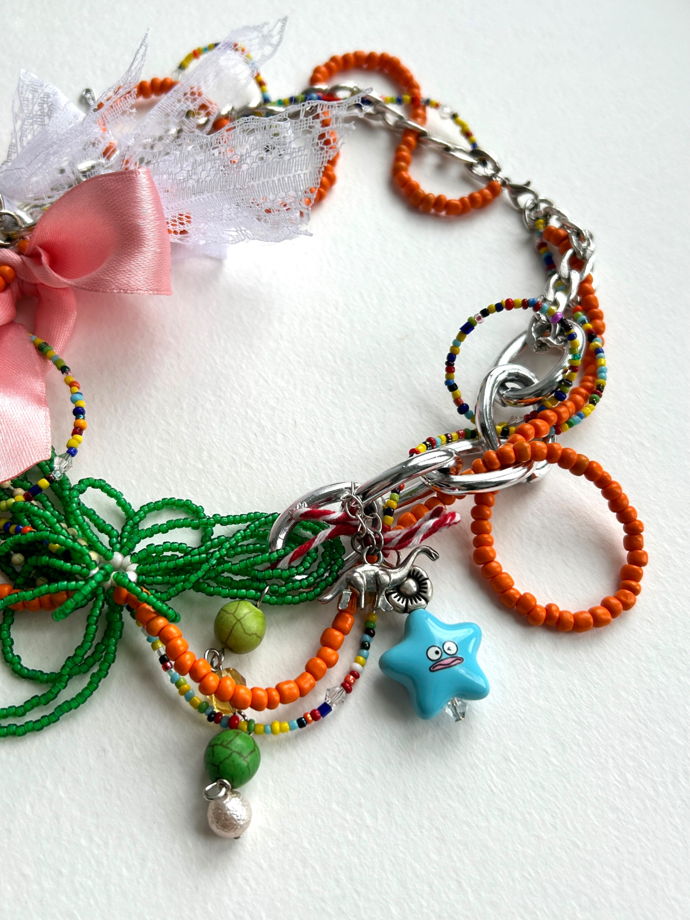 Колье из цепочек, бисера и бусин «Маврина»