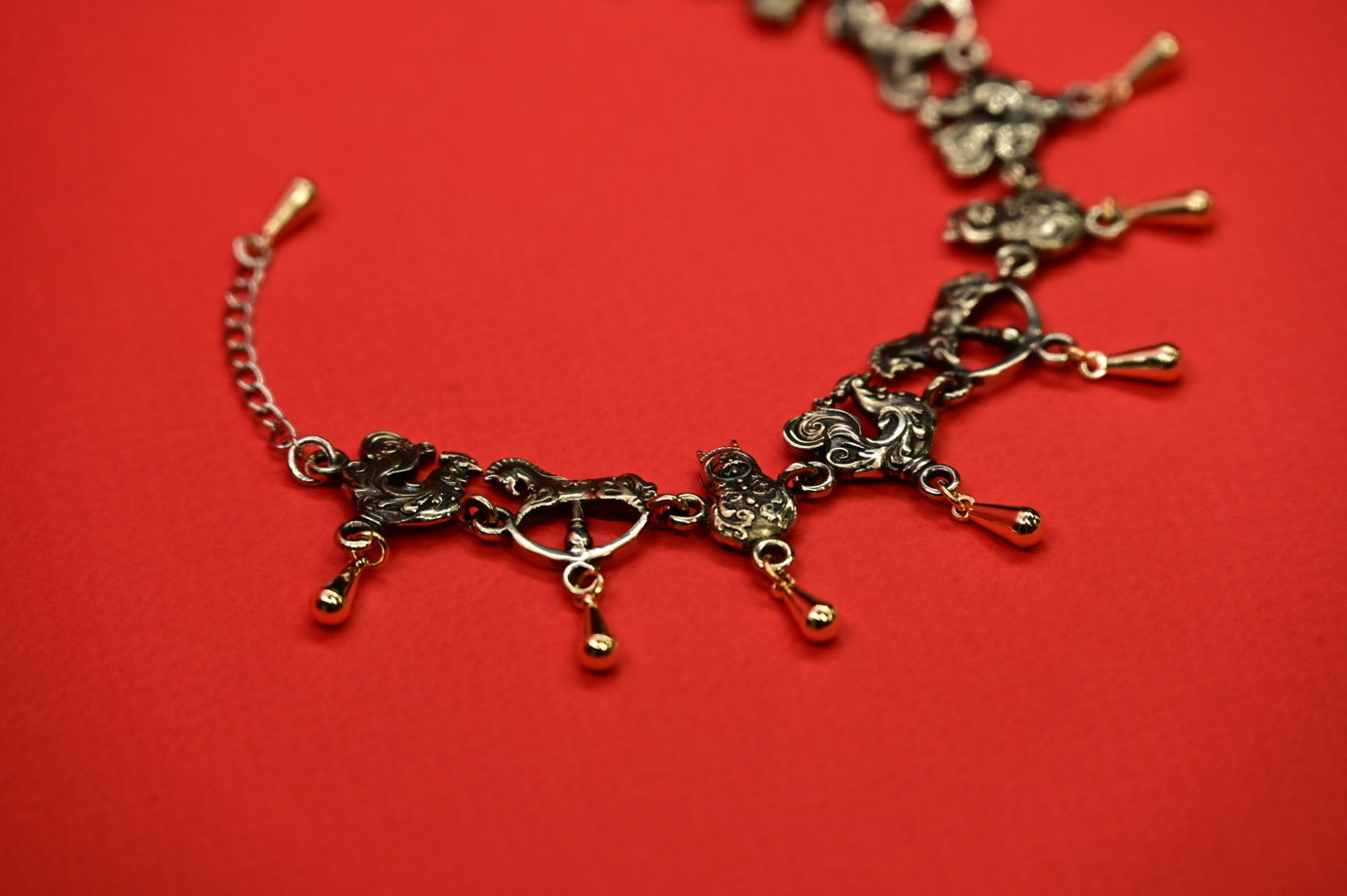 Браслет "Любимые игрушки моей бабушки"