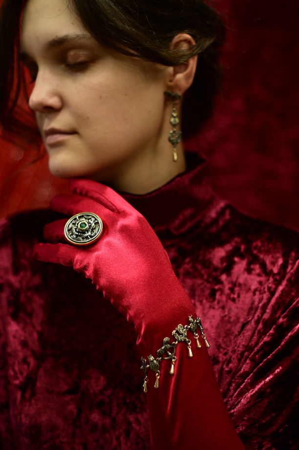 Браслет "Любимые игрушки моей бабушки"