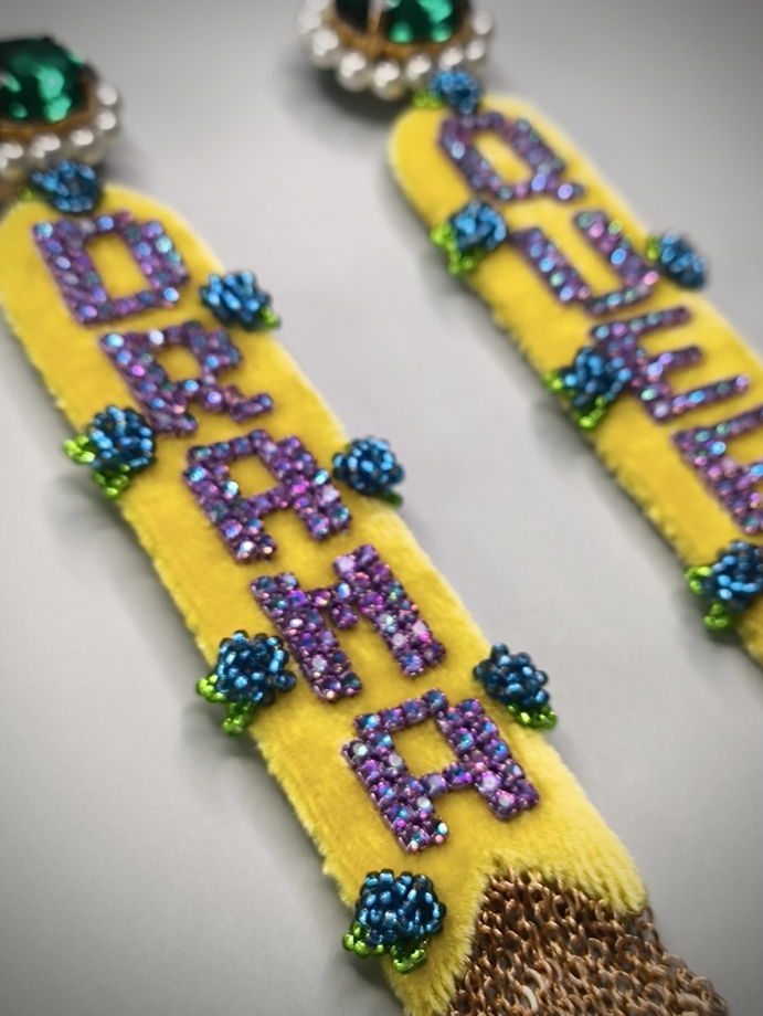 Серьги из бархата Флажки