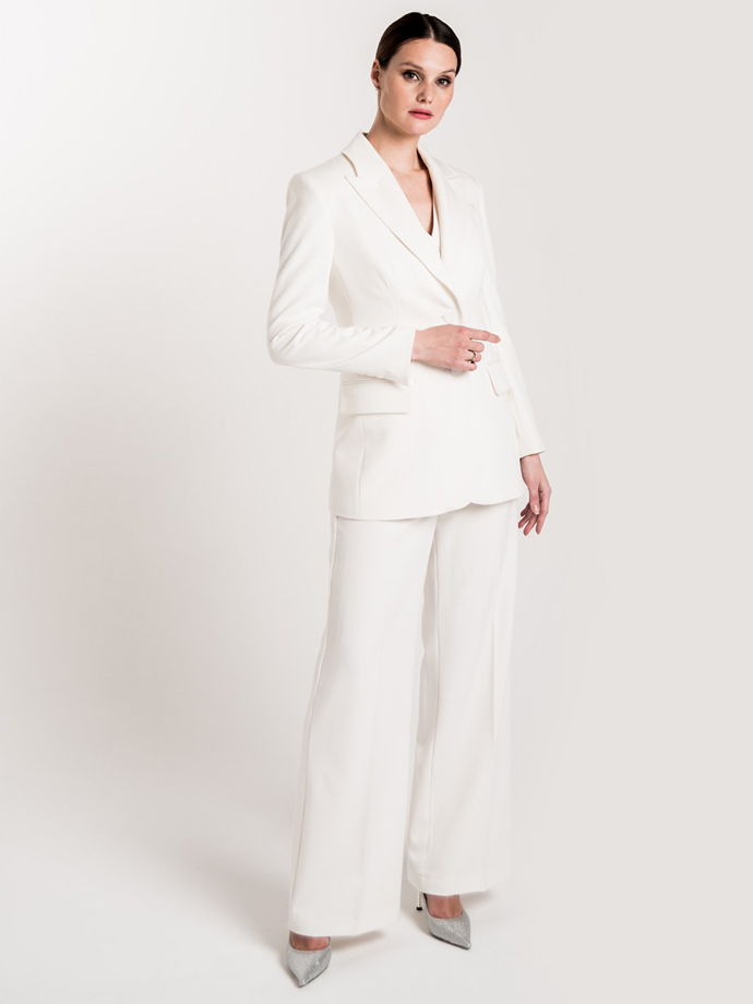 Приталенный жакет из костюмной вискозы