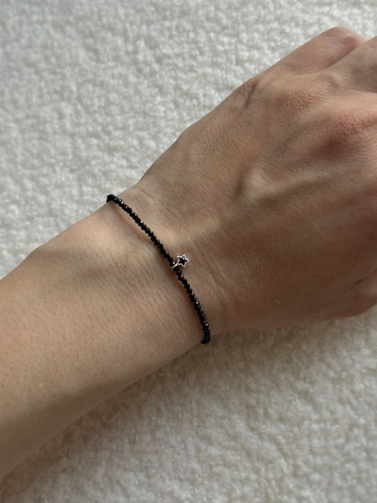 Браслет из натуральных камней со звездочкой