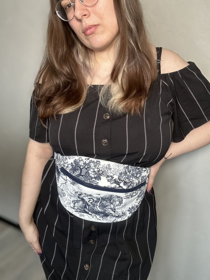 Поясная сумочка из уплотненного денима с принтом "Джунгли" синяя