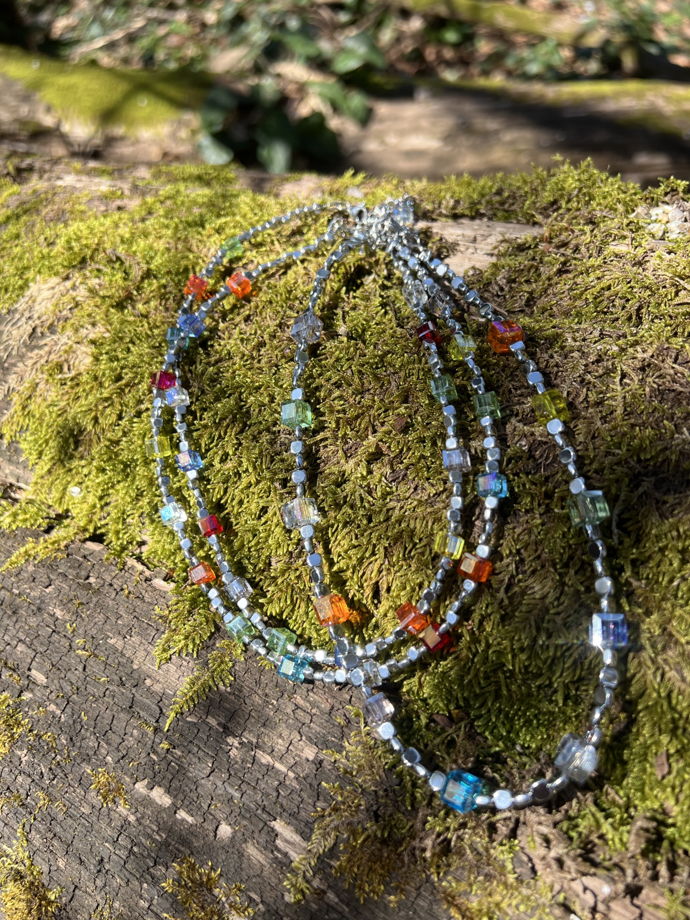 Чокер из гематита с вставками из стекла