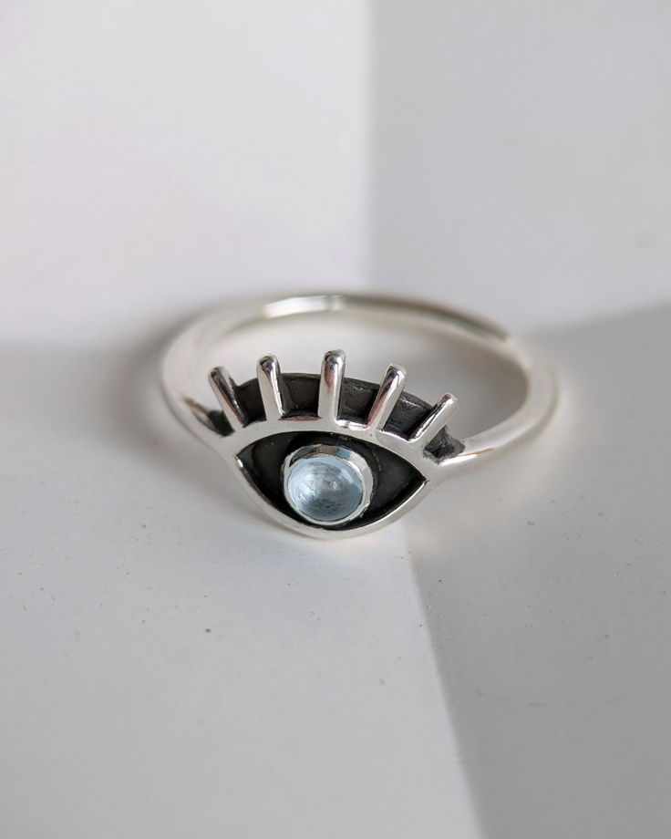 Кольцо Глаз с натуральным камнем