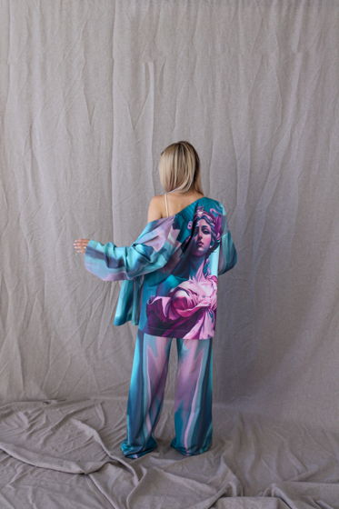 Костюм с кимоно в пижамном стиле с принтом в голубом цвете