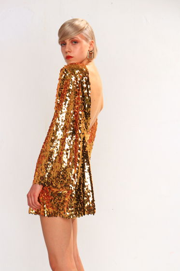 Золотое платье из пайеток
