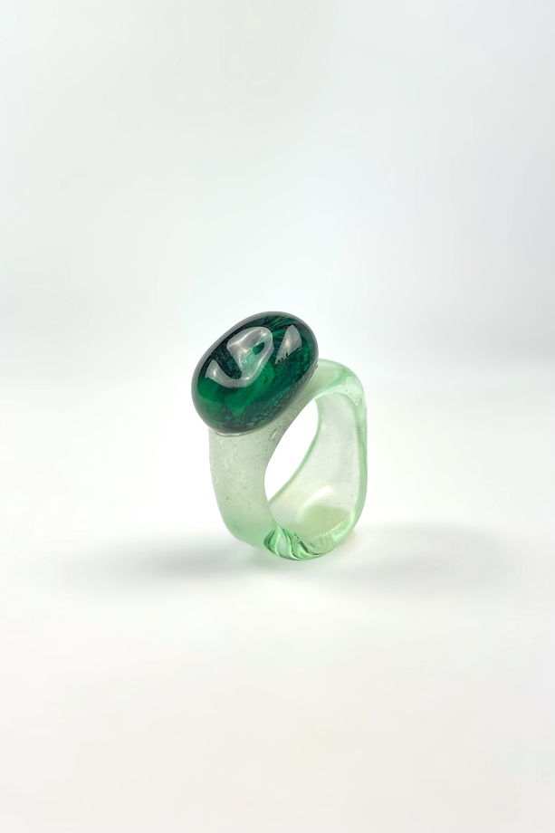 Кольцо из стекла Ice Green & Emerald Marble