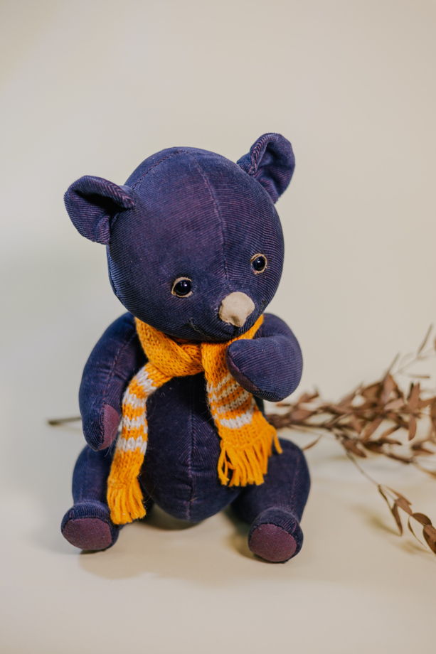 Декоративная игрушка — "Мишка"