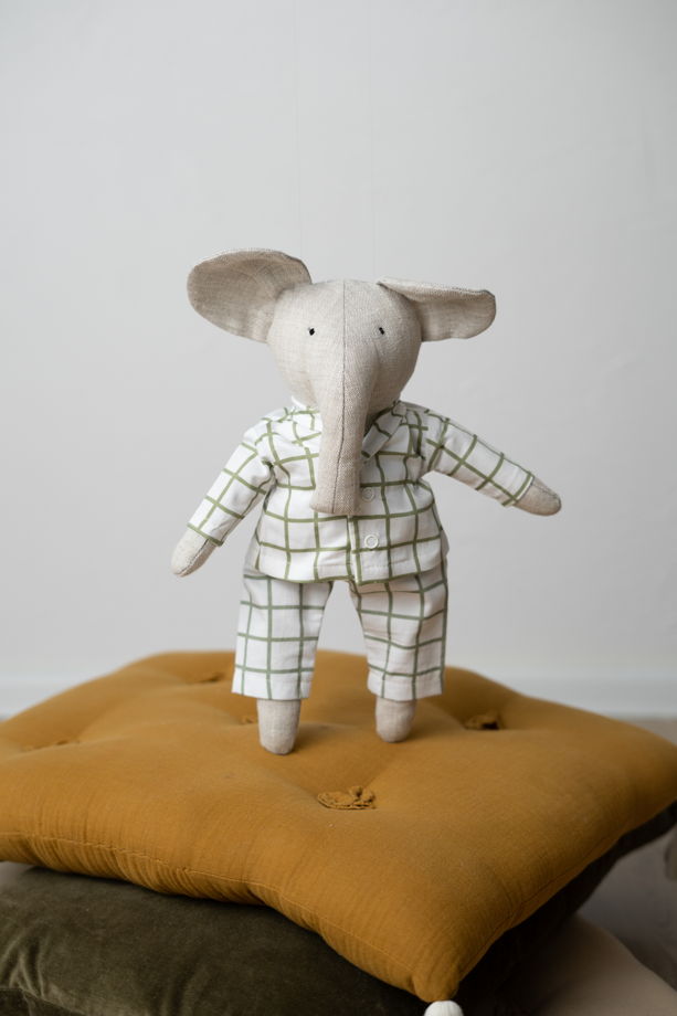 Большой льняной слон / слоник в пижаме в клетку