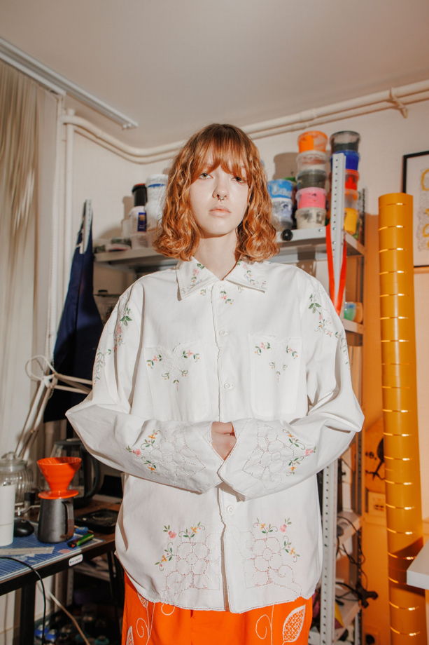 Белая Рубашка с Розовыми Цветами/White Bouquet Long Sleeve Shirt