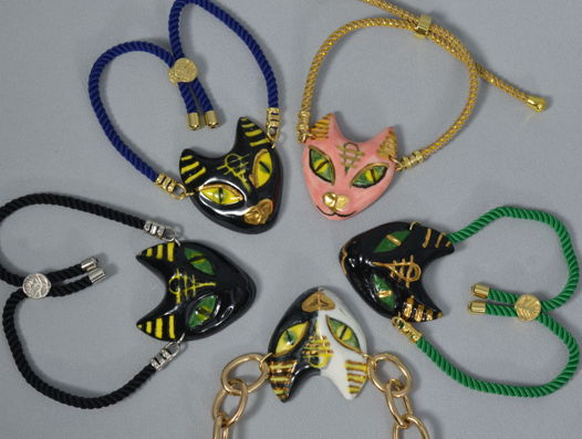 Браслет Bastet (Бастет) на шнурке со стопером (фарфор+золото/платина)