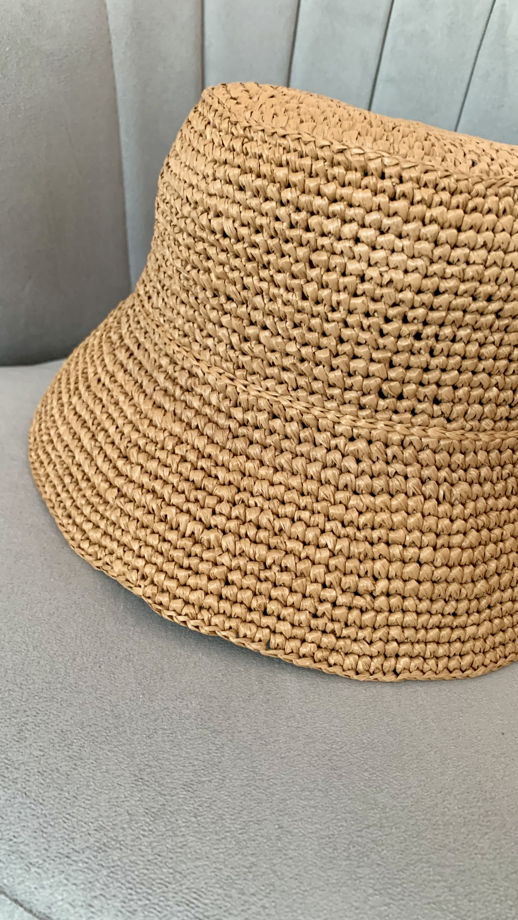 Панама из рафии