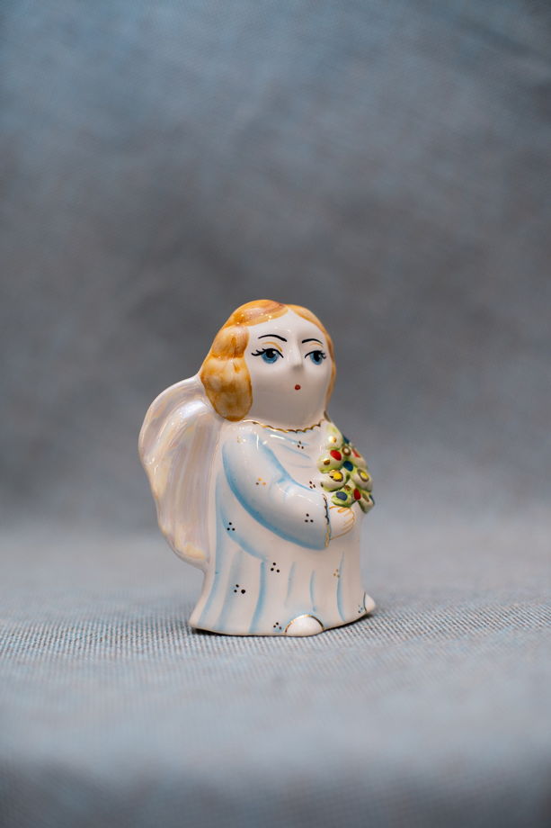 Ангел с ёлкой , статуэтка