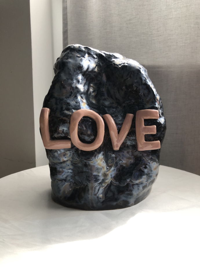 Керамическая ваза LOVE