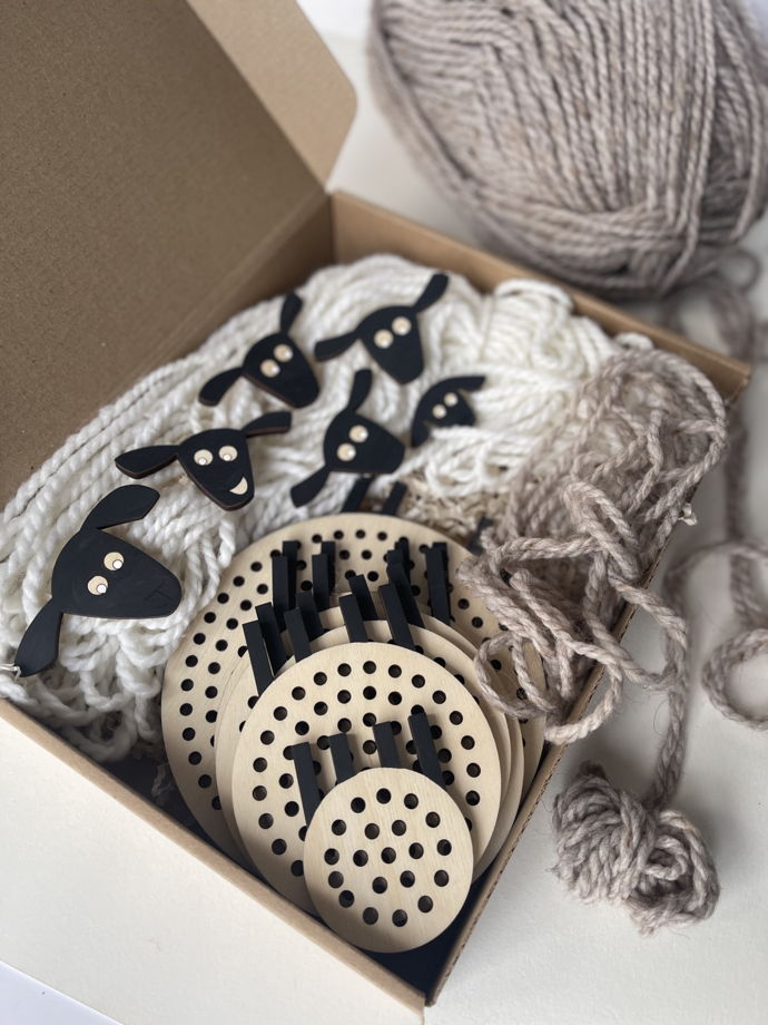 Набор для семейного творчества "Барашки из Заморья" из натуральных материалов