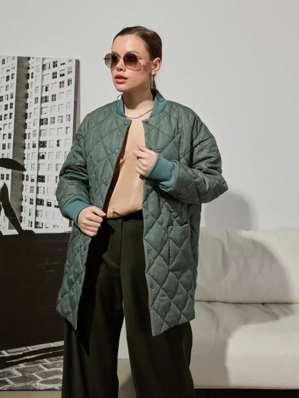 Куртка-фуфайка удлиненная зеленая