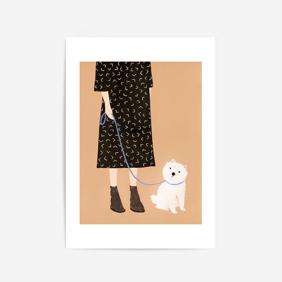 Постер с белой собакой "На прогулке", 50х70 см