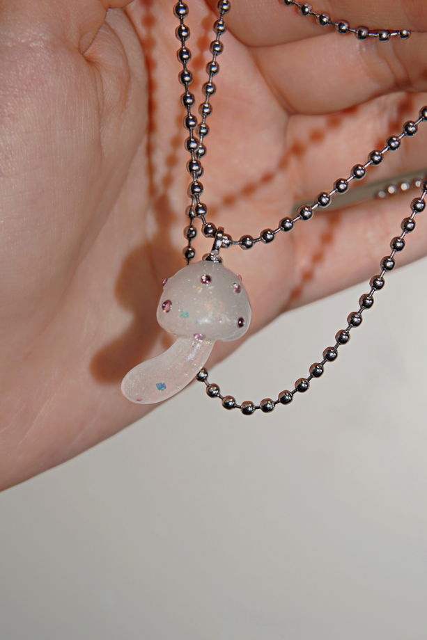 Сияющий кулон-гриб ручной работы «Ниана»