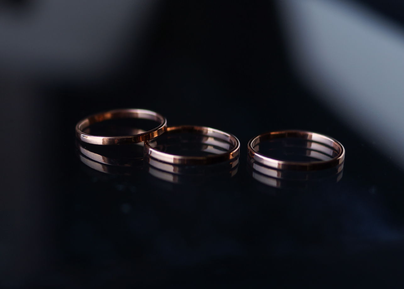 Серебряное кольцо на фалангу с покрытием золотом галочка или прямое
