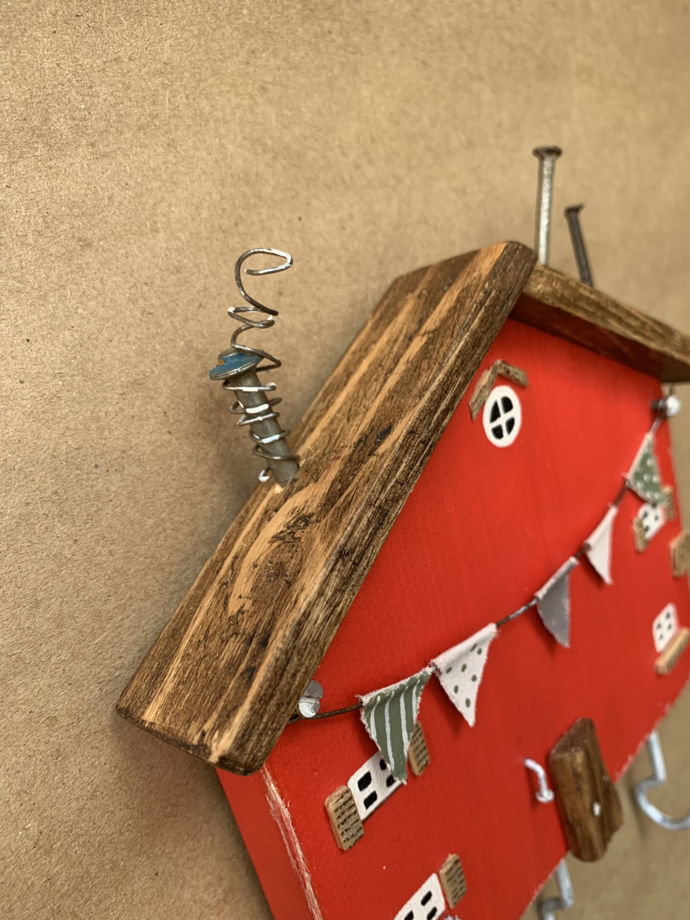 Ключница деревянный домик ручной работы