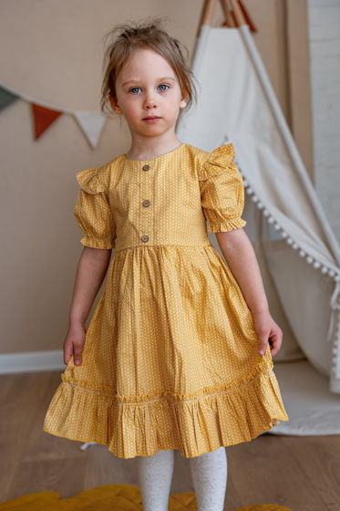 Летнее хлопковое платье для девочки желтое