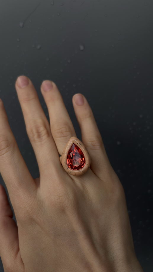 Кольцо Bubble из полимерной глины с кристаллом Swarovski