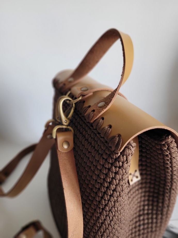 Вязаный женский рюкзак из полиэфирного шнура