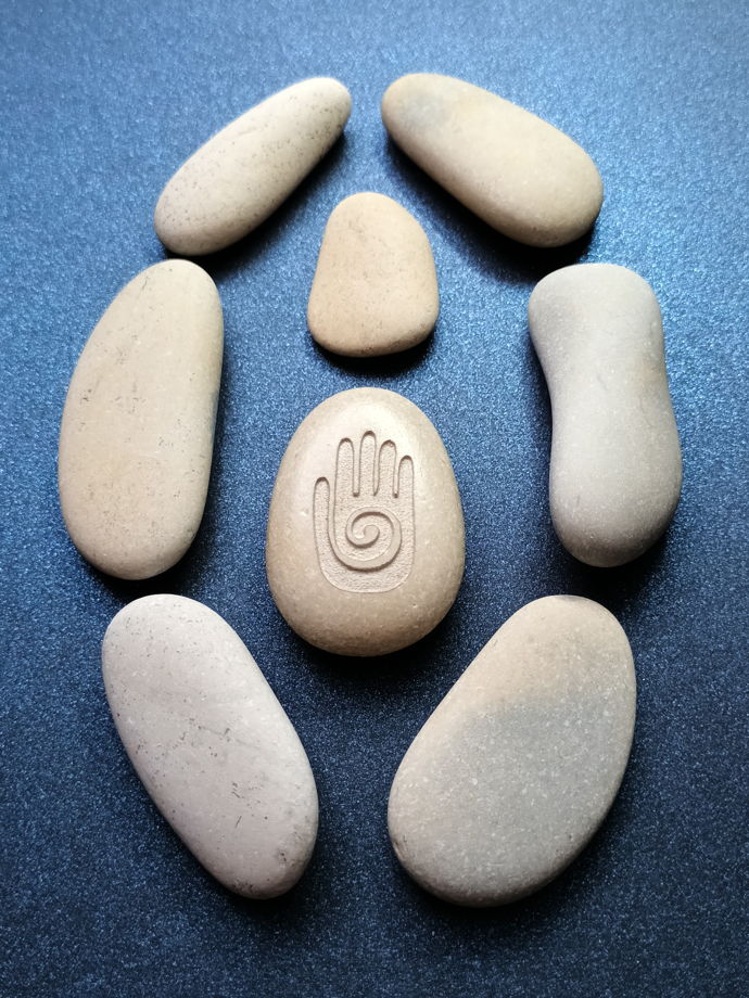 Каменный талисман-оберег «Надежда и защита».