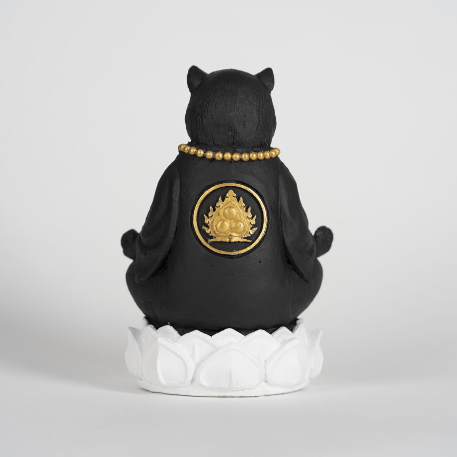 Статуэтка ручной работы из камня Чёрный Кот Хан с золотой атрибутикой