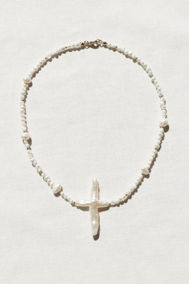 Ожерелье "Жемчужный крест"