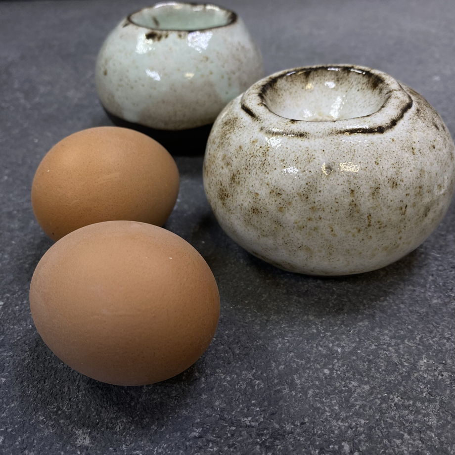 Пашотница  (полая подставка под яйцо)