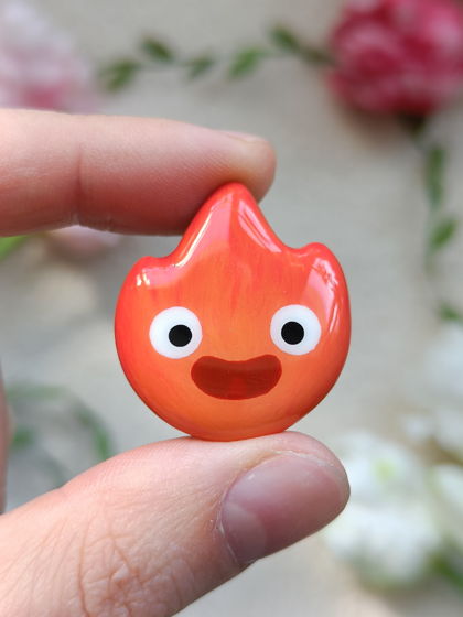 Значок ручной работы огонёк Кальцифер