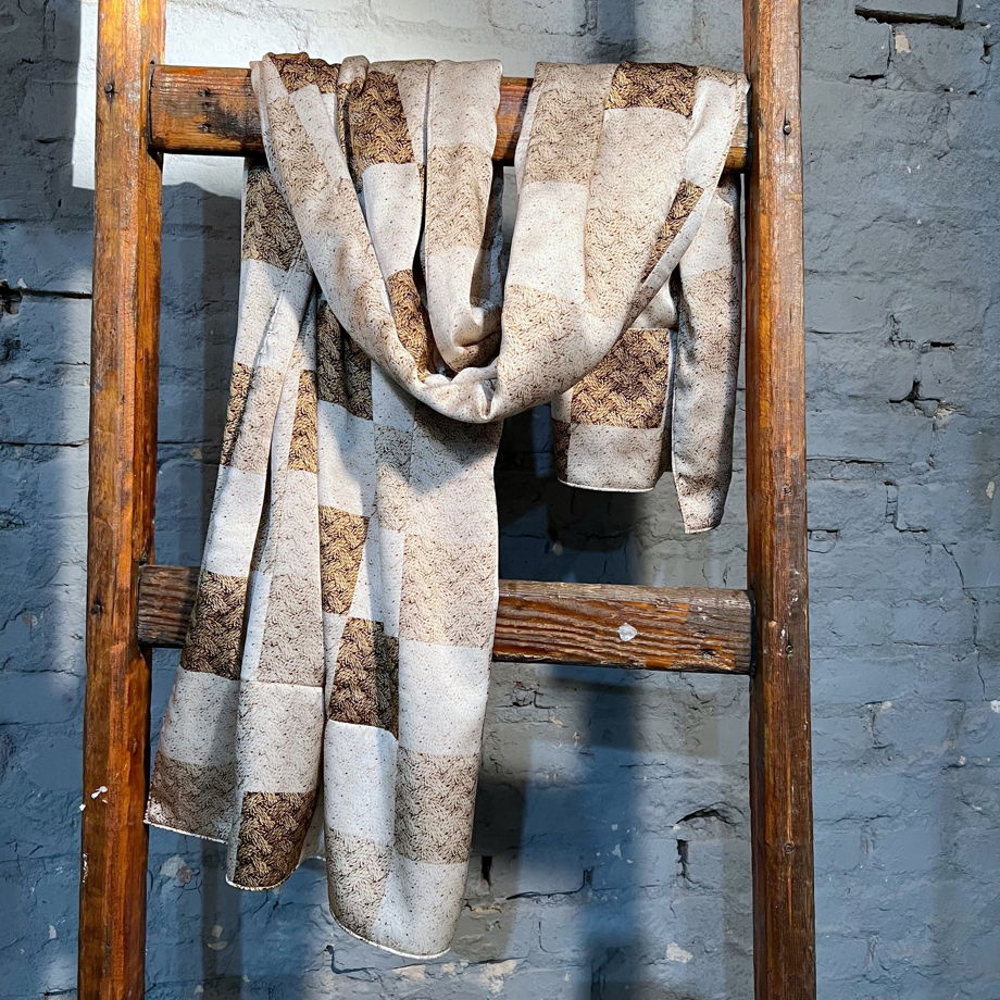 Тёплый стёганый шарф из натурального шёлка с “вязаным” принтом, unisex