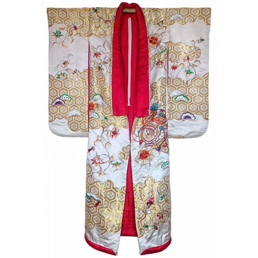 Винтажное церемониальное кимоно