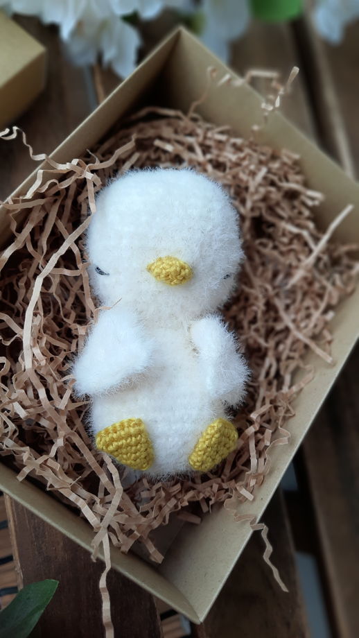 Спящий утёнок игрушка крючком