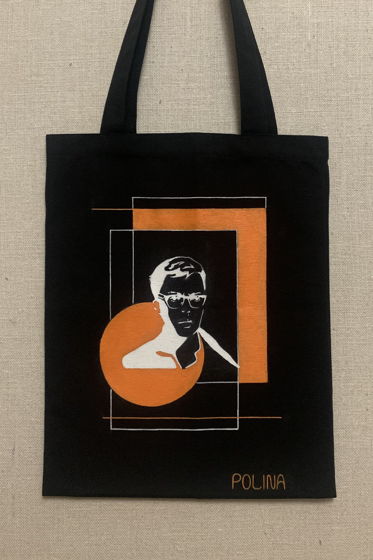 Черная сумка шопер унисекс из 100% хлопка с рисунком ручной работы "Шурик" из серии "Русские Великие"
