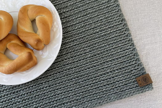 Плейсмат (салфетка) вязаный прямоугольный  “Salvia”