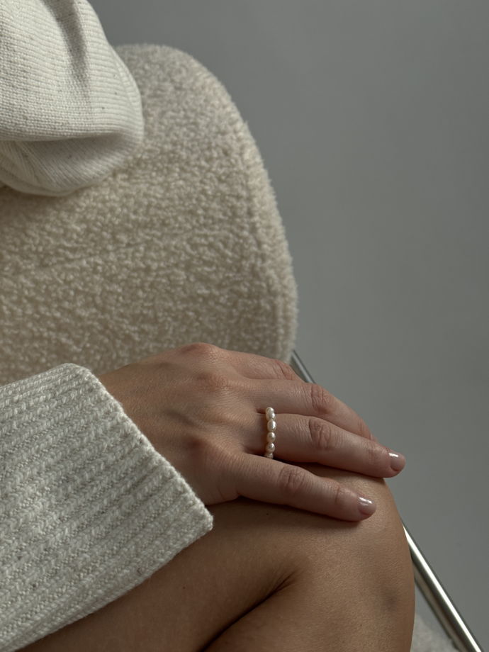 Кольцо из жемчуга классика