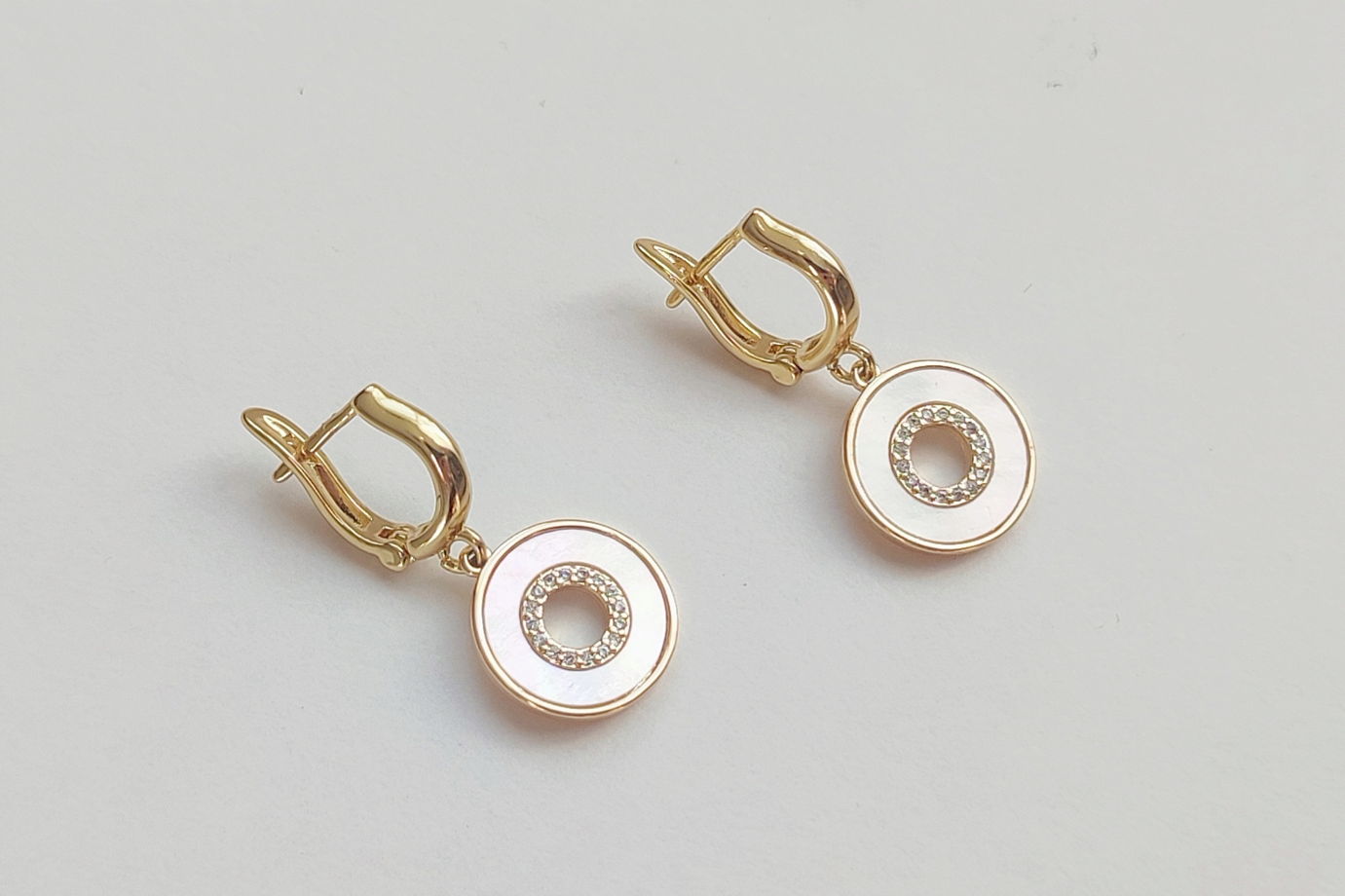 Серьги с перламутром