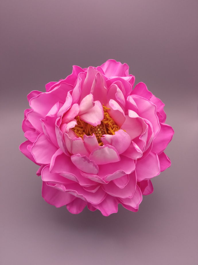 Большая брошь-пион в розовых оттенках из фоамирана