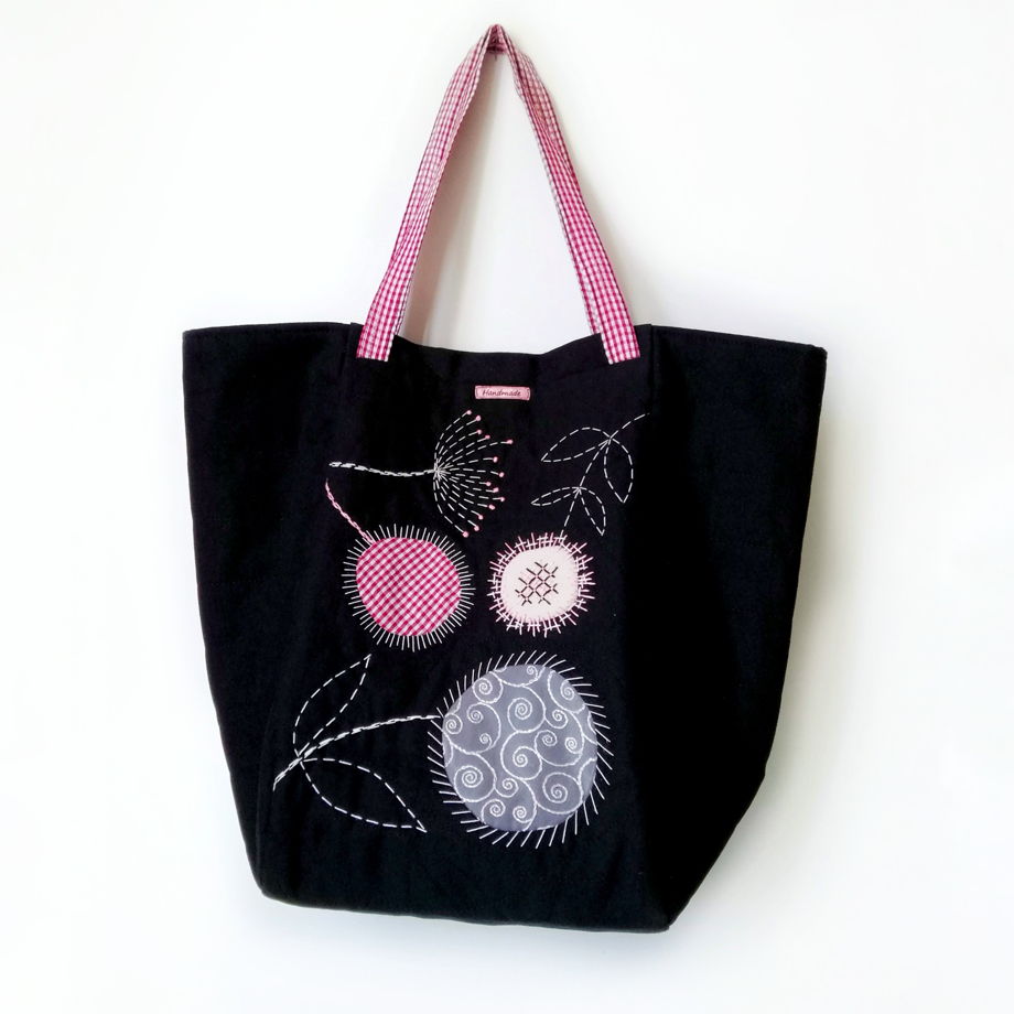 Большая черная женская текстильная сумка-тоут ручной работы с аппликацией и вышивкой